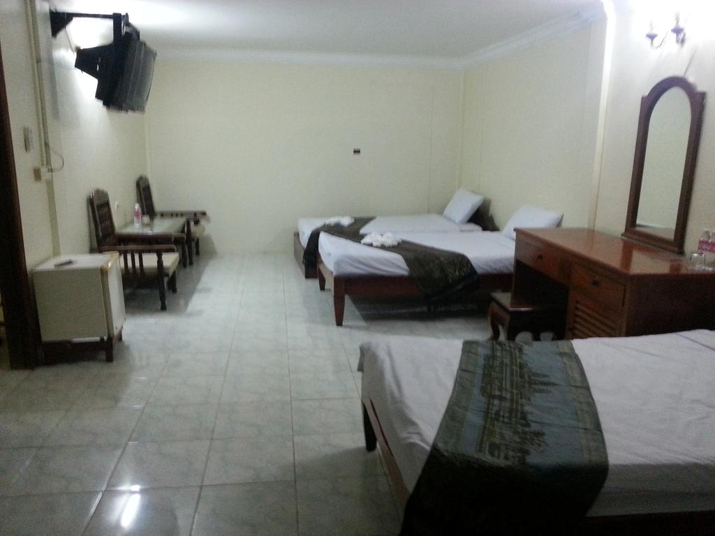 Tan Kimlong Guesthouse Sziemreap Szoba fotó